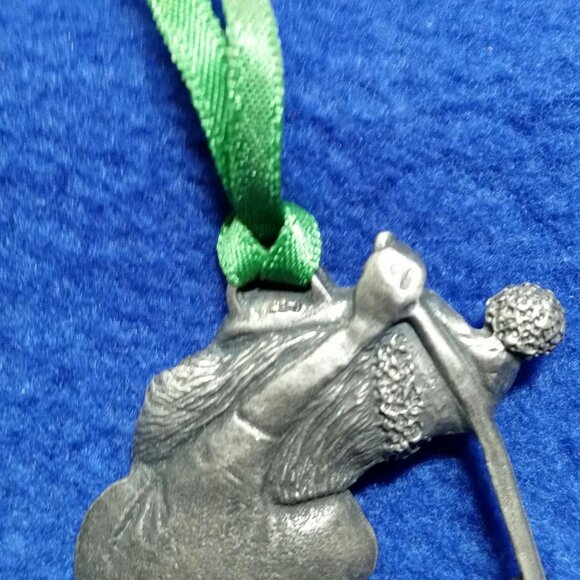 Vintage EBJ Pewter Santa Playing Golf Ornament Gift for Golfer Pre-Owned No Box - Picture 6 of 10